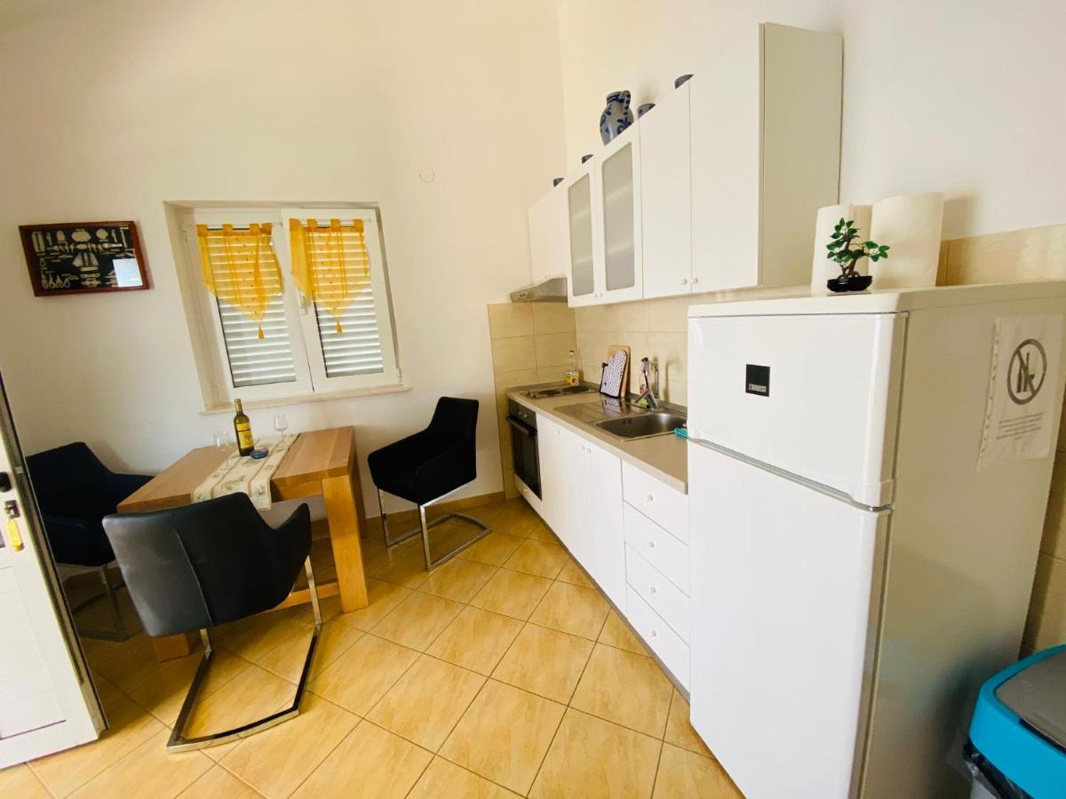Apartmani-Joe Podglavica Exterior foto